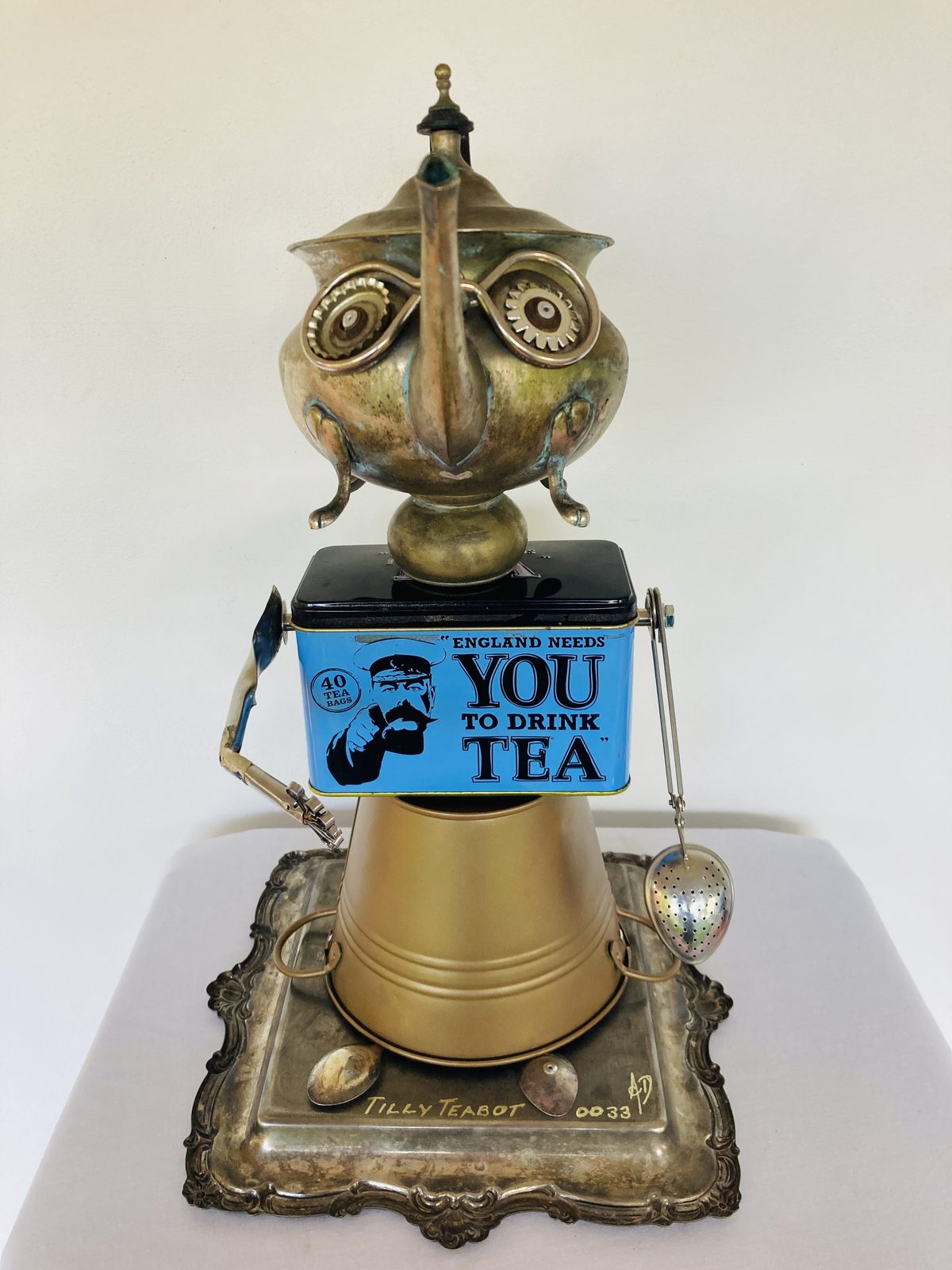 Tilly Teabot